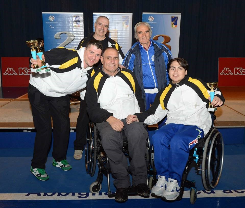 Due argenti e due bronzi dagli atleti paraolimpici del Frascati Scherma a Napoli paraolimpici scherma a NAPOLI
