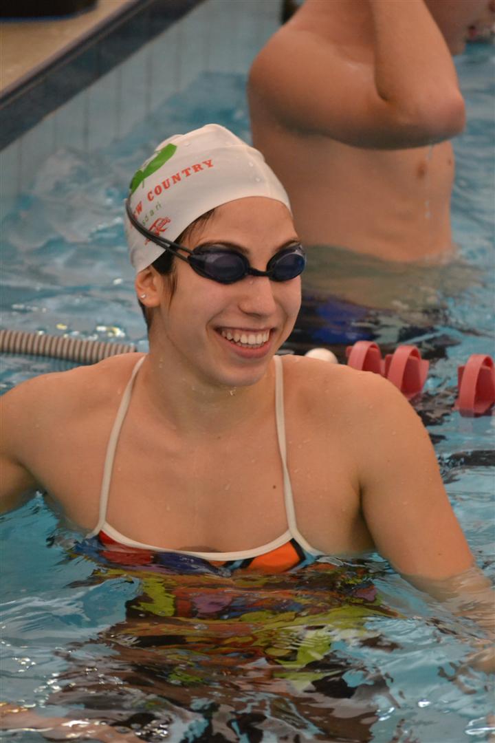 New Country Club Frascati, bene Consoli ai regionali nuoto ilaria_consoli_sorriso
