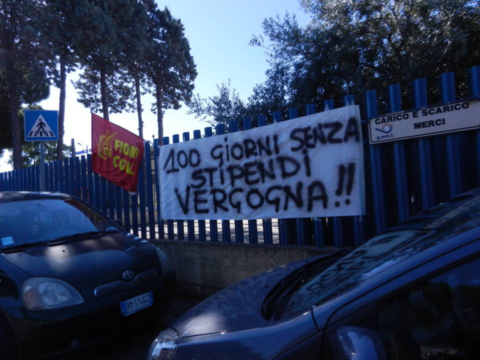 Crisi Cami Solution di Pavona, lavoratori senza stipendio da tre mesi presidio_camisolution