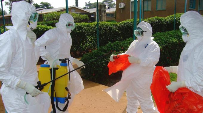 Dall’IRBM di Pomezia il siero anti ebola, la soddisfazione di Zingaretti e Smeriglio ebola