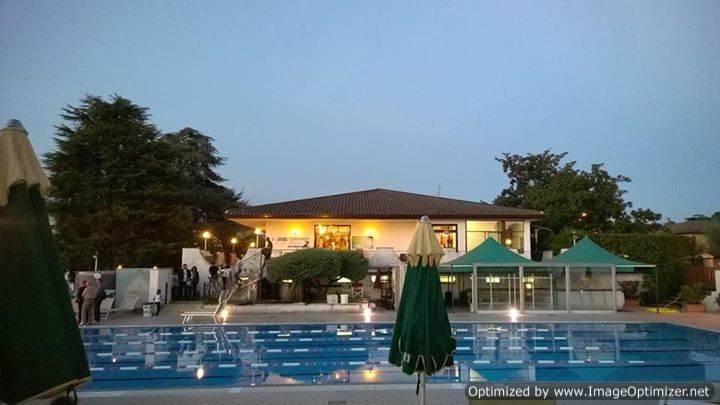 Si chiude con una grande festa l’estate del New Country Club Frascati piscina