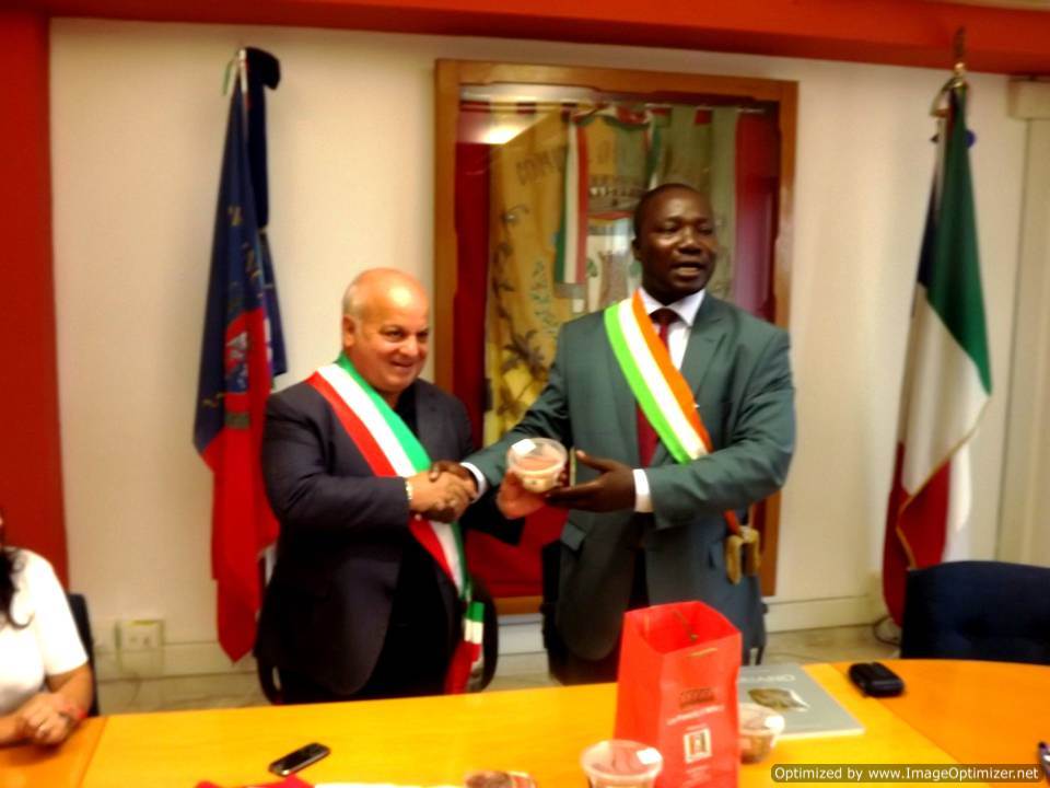 Il Sindaco di Affery (Costa d’Avorio) in visita a Lariano sindaci