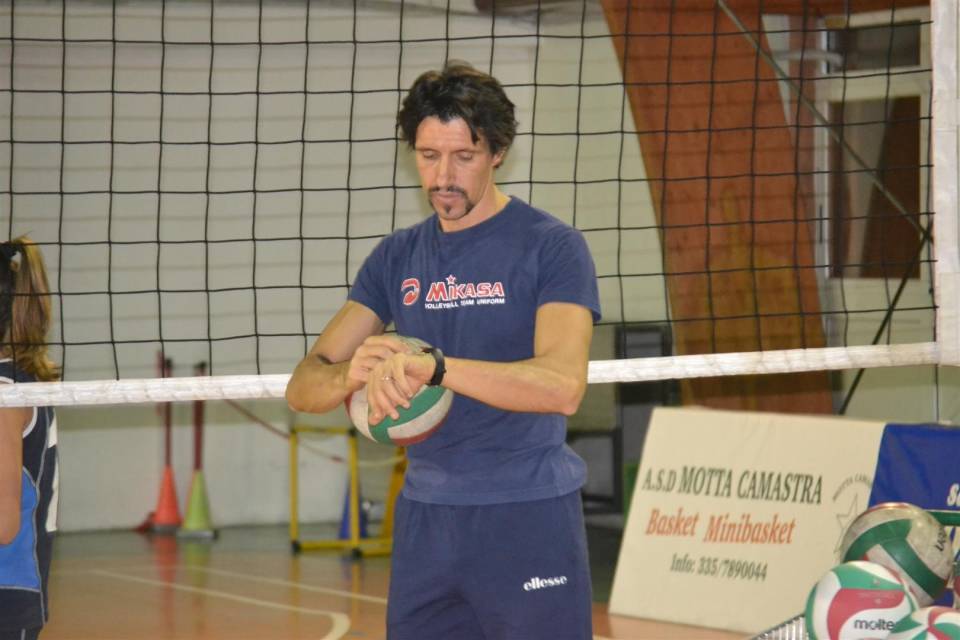 Il 23 novembre parte la stagione del volley del Colonna olivetti