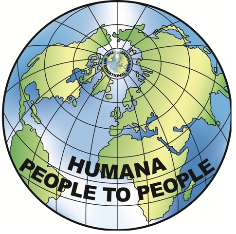 Incendiati mezzi di Humana per la raccolta di abiti usati humana