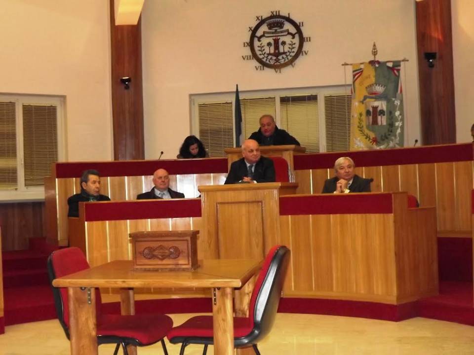 Più Lariano spiega il suo no al bilancio consuntivo 2014 lariano