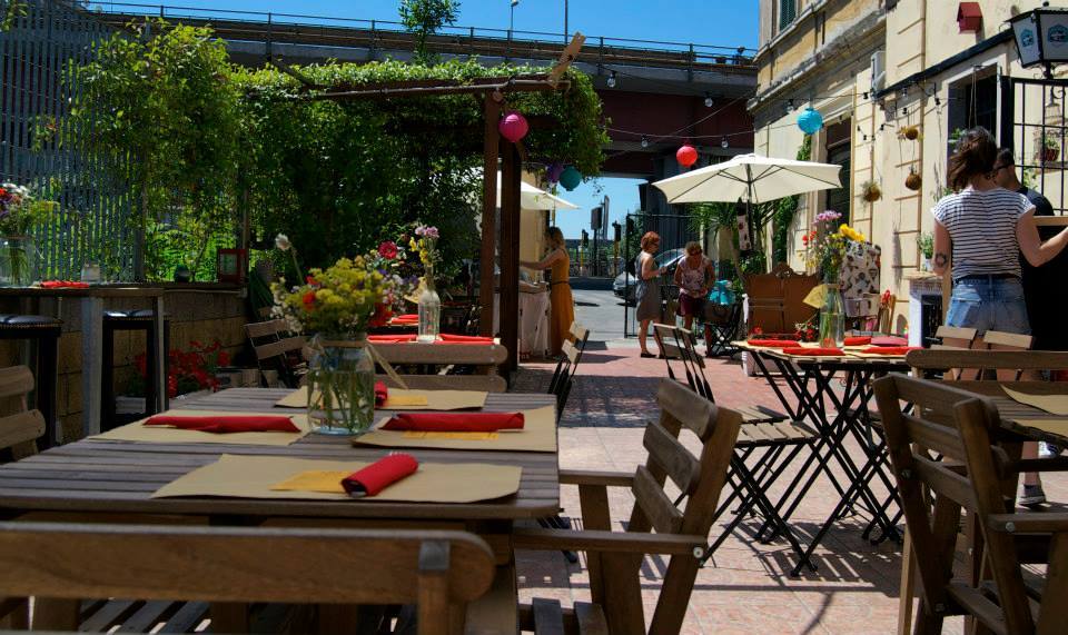 E’ Trabant Bar il punto di riferimento enogastronomico del Pigneto trabant