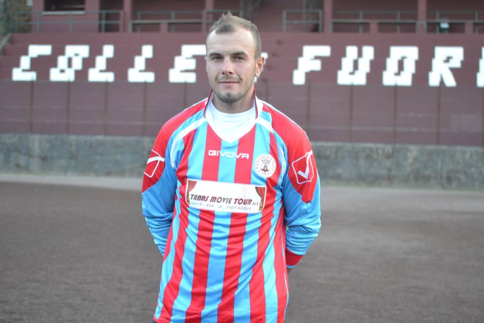 L'attaccante classe 1988 Alex Halauca del Colle di Fuori calcio