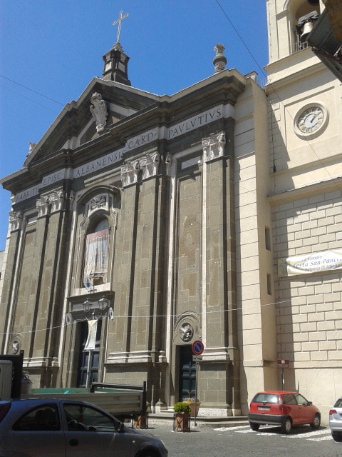 Albano Laziale, sfiorata tragedia durante una lite familiare catetdrale_esterno_albano