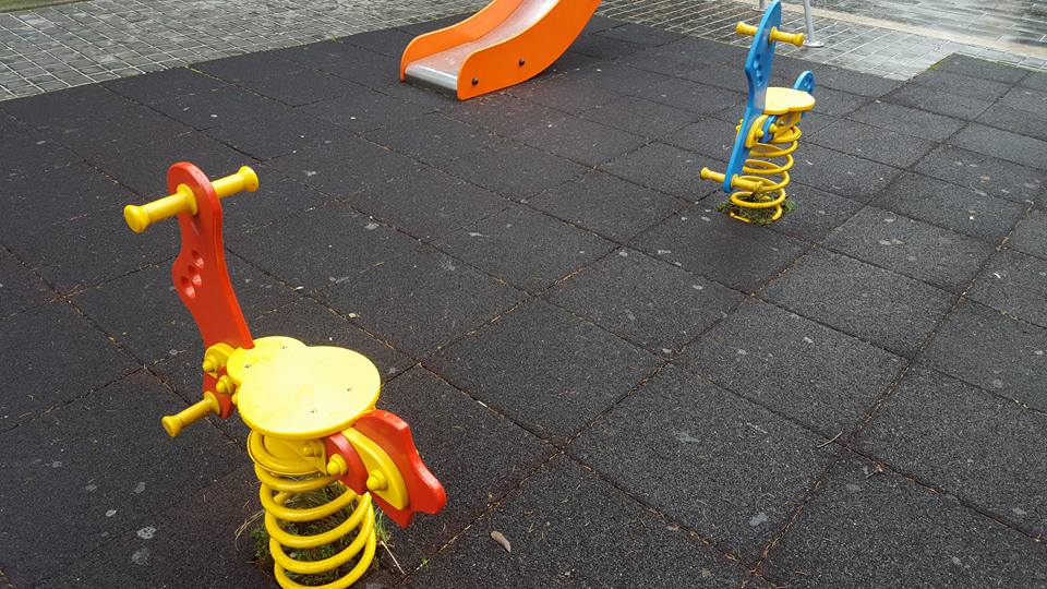 parcogiochimontecompatridopoattivandalismo