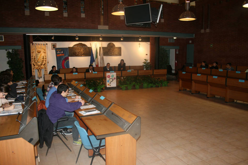 Cerimonia di insediamento della consulta giovanile di Ciampino consultagiovanileciampino