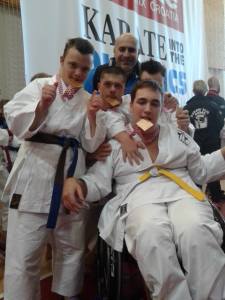 atletihandykarateconnicosanti