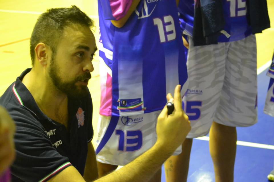 Frisciotti dopo il ritorno alla vittoria delle ragazze del Basket Frascati frisciottimarco