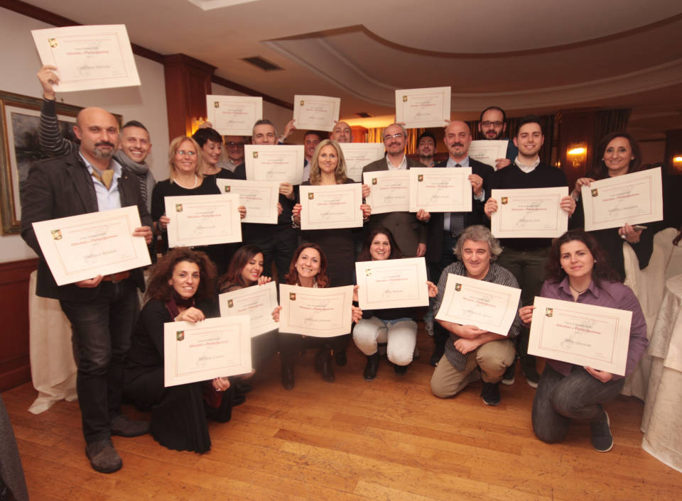 Consegnati attestati a due gruppi di aspiranti sommelier Fisar a Velletri corsofisarvelletri