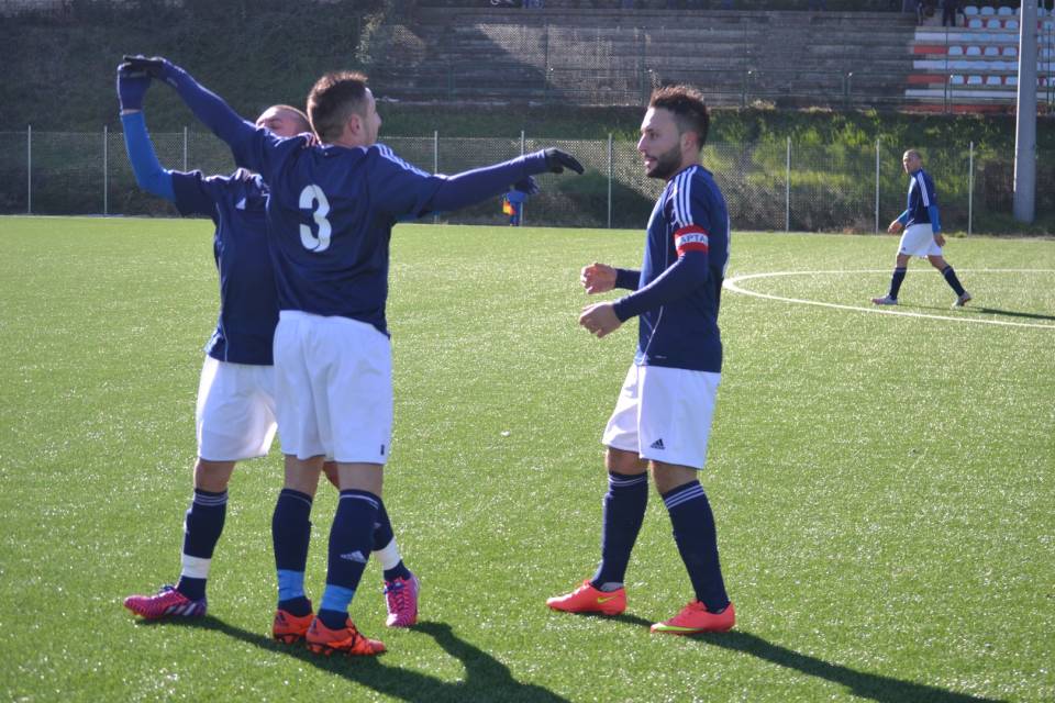 Raspa (Città di Montecompatri calcio), «A Torre Maura con la stessa intensità di domenica» esultanzagoltulletti