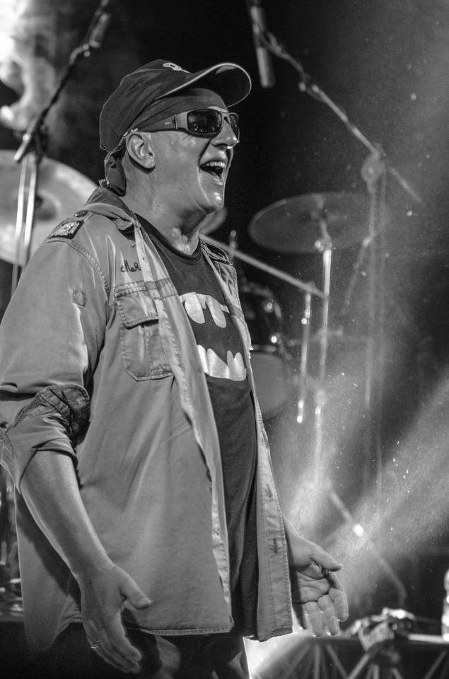 Stefano D’Orazio dei Vernice in Concerto a Rebibbia stefanodorazioinconcerto