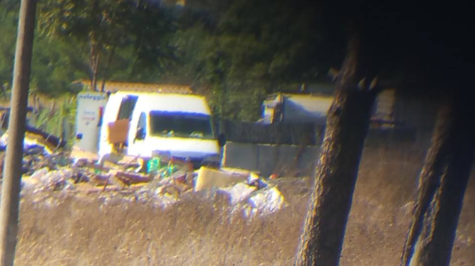 Arresti al campo nomadi La Barbuta barbuta