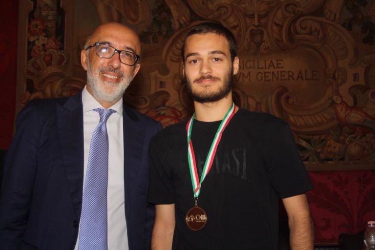 Genzano, studente del Pertini secondo alle olimpiadi di informatica giacchini_pignataro