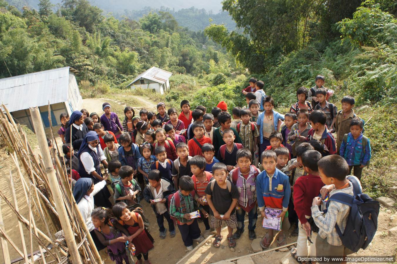 Ottobre missionario, giovani in cammino con il GIM bambini