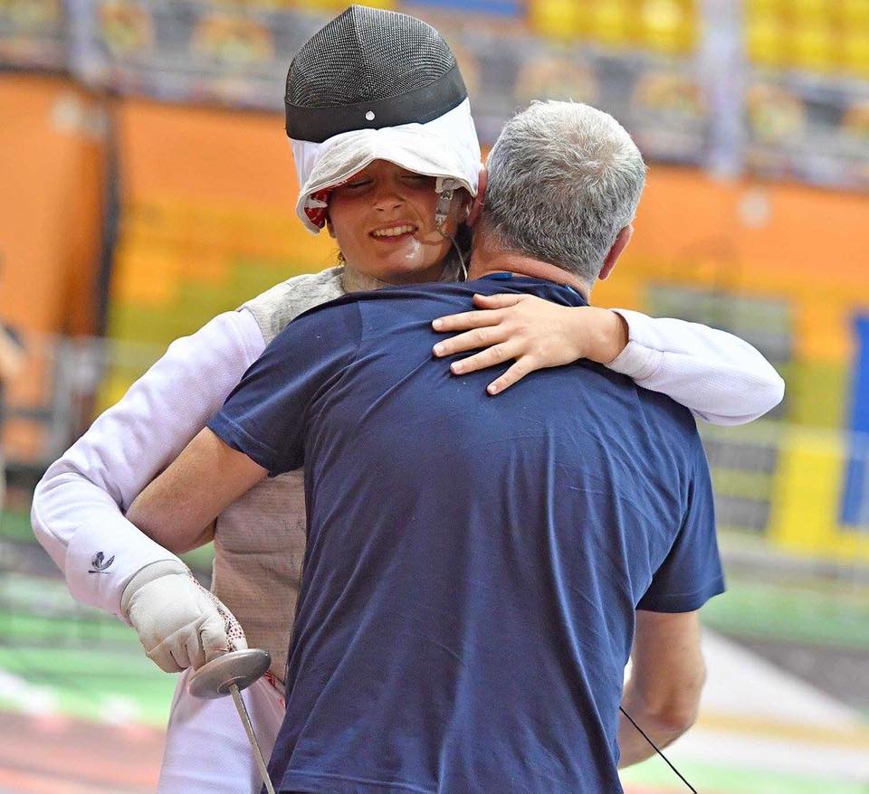 Frascati Scherma, Mancini sesta in Coppa del Mondo mancini_abbraccia_galli_foto_bizzi