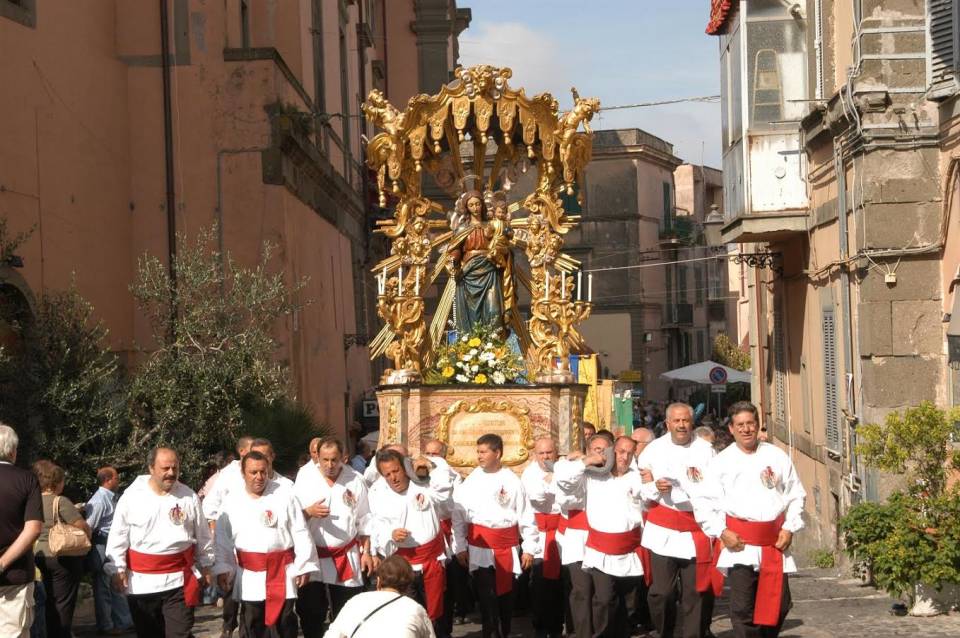 Continua la Sagra dell’Uva di Marino sagra