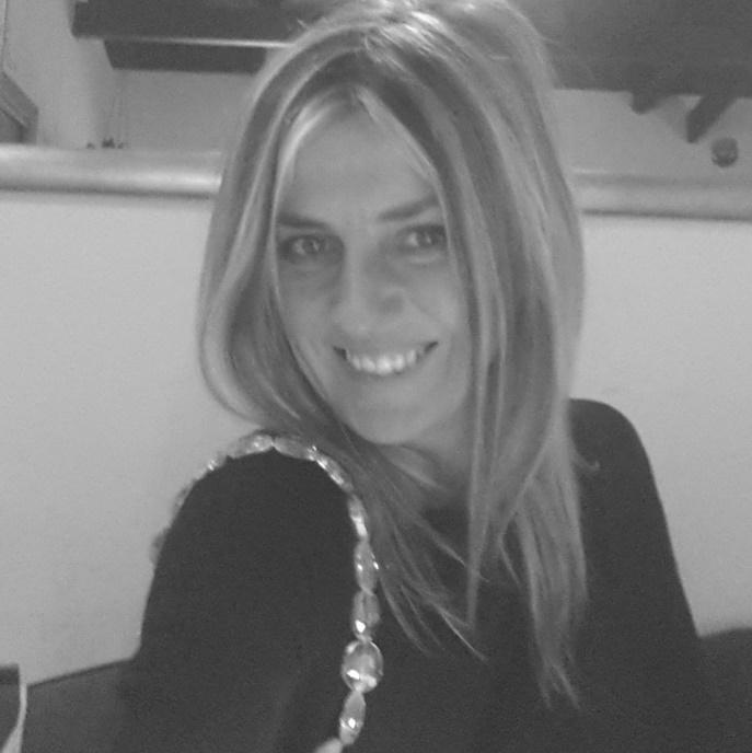 Crix Bijoux e le sue creazione presso la Galleria Theodora di Frascati tiraboschi