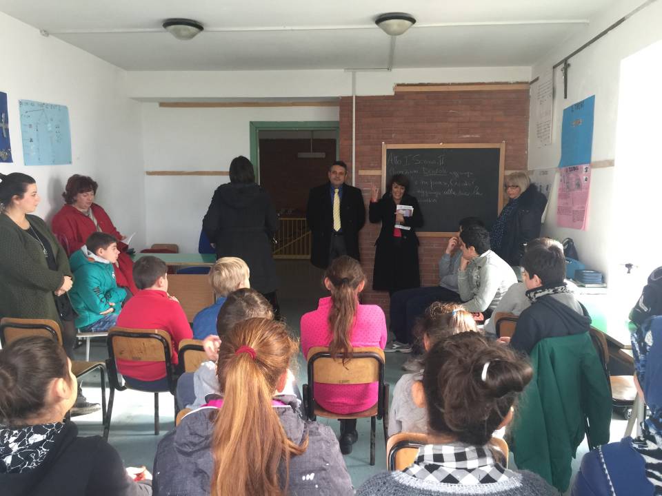 Nemi, il Comune regala card Biblio+ agli studenti cardbiblio+