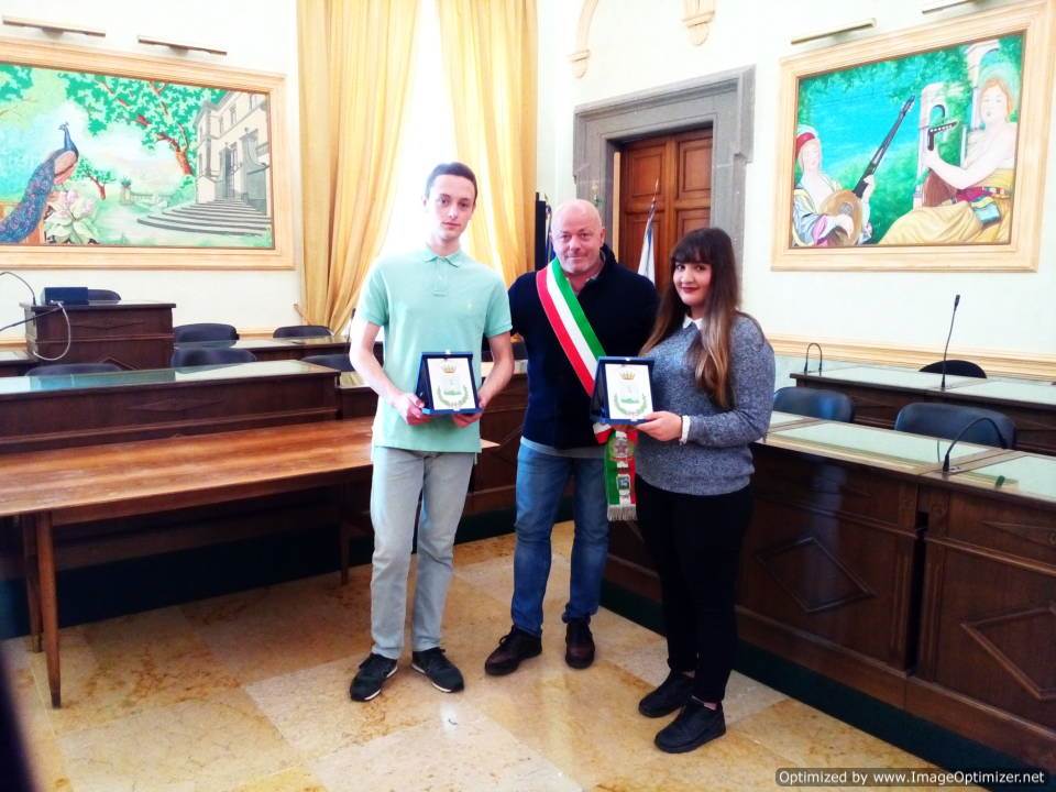 Premiati due studenti marinesi dal Sindaco Colizza premiazione