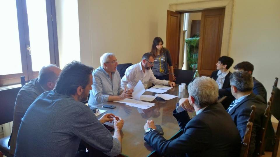 Incendio Eco X, Sindaci scrivono a Prefetto incontro