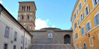 La fisarmonica di Natalino Marchetti e la voce di Susanna Stivali al Festival della Rotonda rotonda