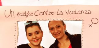 Selfie contro la violenza a Rocca di Papa selfie_violenza