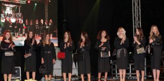 Lariano, è tempo di Natale di Luci modelle_lariano