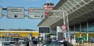 Controlli dei Carabinieri negli scali aeroportuali di Roma controlli_carabinieri_aeroporti