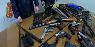 Frascati, denunciato per porto abusivo di armi sequestro_polizia_frascati