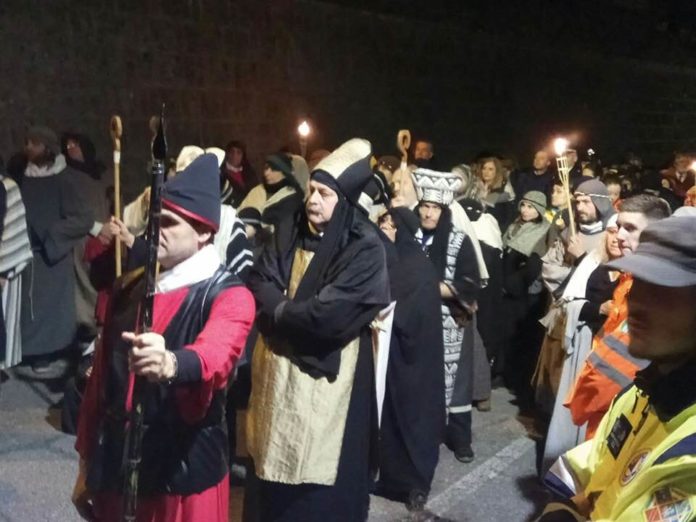 via_crucis_ariccia_18