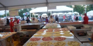 Lariano, in migliaia alla Sagra della Pizza e Birra pizze