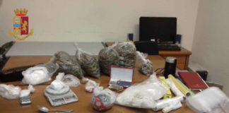 Polizia, sequestrati di 2 kg di droga a Frascati sequestro_frascati