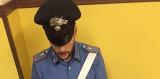 Sorpreso con la shopping bag piena di marijuana nigeriano sulla Tiburtina drogamontesacro