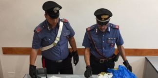 Tivoli, controlli antidroga dei Carabinieri TIVOLI - La droga sequestrata dai Carabinieri