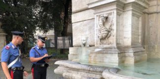 Straniero nella Fontana di Piazza Trilussa, denunciato piazza_trilussa