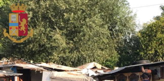 Viale del Foro Italico, controlli Polizia di Stato al campo nomadi