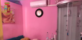 Clienti centro estetico accolti in baby doll centroestetico