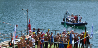 Nuoto di mezzo fondo al Lago di Nemi nuoto