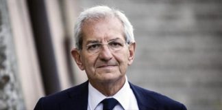 Violante a Grottaferrata presenta Giustizia e Mito violante