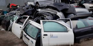 Tor Bella Monaca, chiuso autodemolitore abusivo rottami