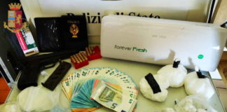 Tor Bella Monaca, Polizia sequestra armi