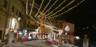 Nemi si accende per il Natale nemi_natale