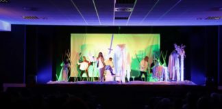 Trionfo d’ironia per l’Orlando Furioso teatro