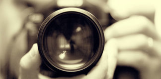 E’ stato quindi esiste macchinafotografica