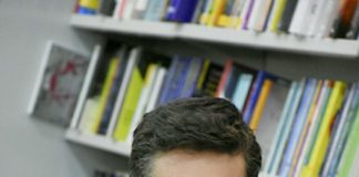 Giancarlo Fisichella alla Mondadori di Velletri fisichella