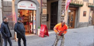 Asfalto Corso Velletri, Lega all’attacco rattoppi